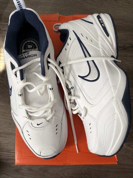 Nike Air Monarch IV Men\'s Sneakers Size 10.5 White/Metallic Silver, 416355 102